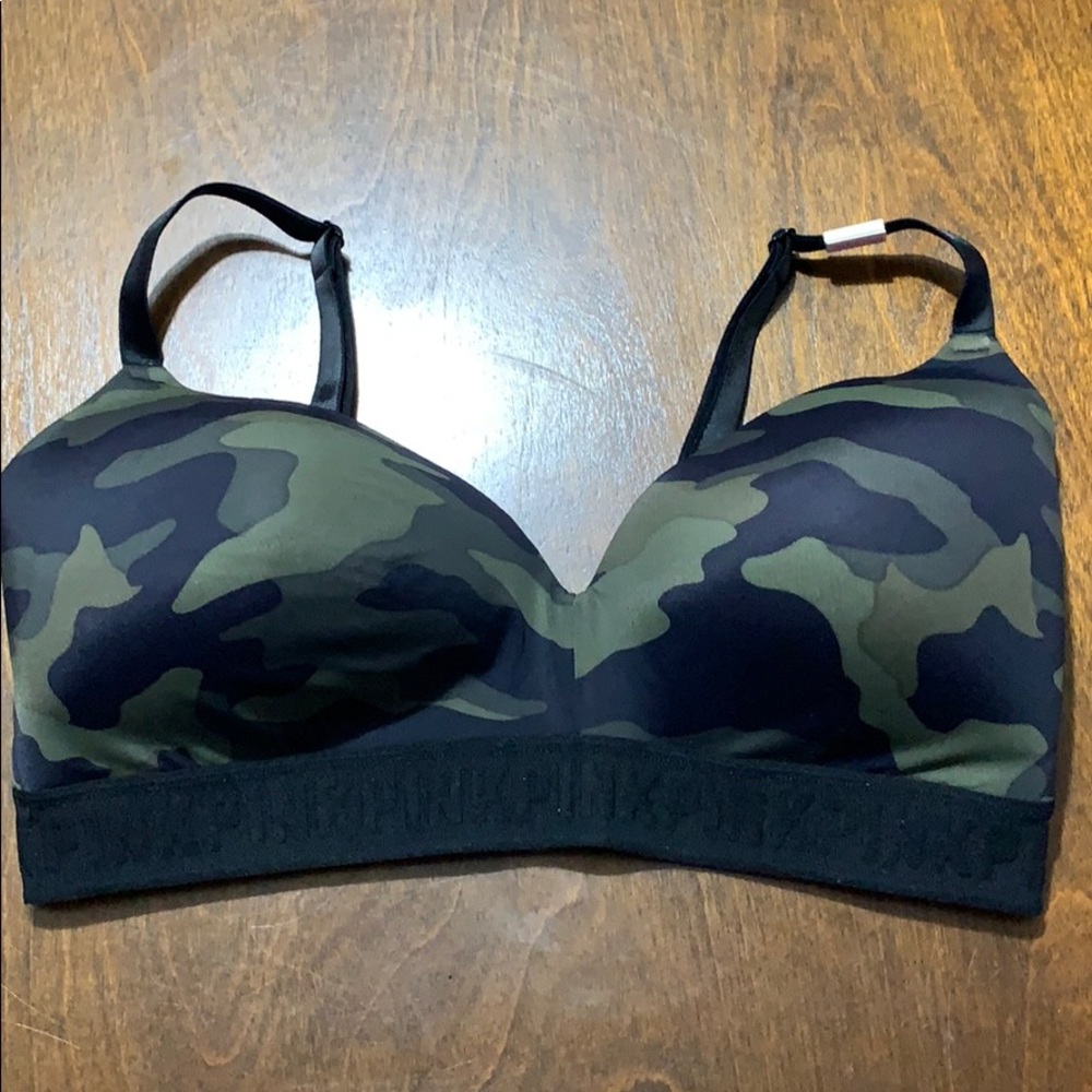 Victoria’s Secret PINK wear everywhere bra